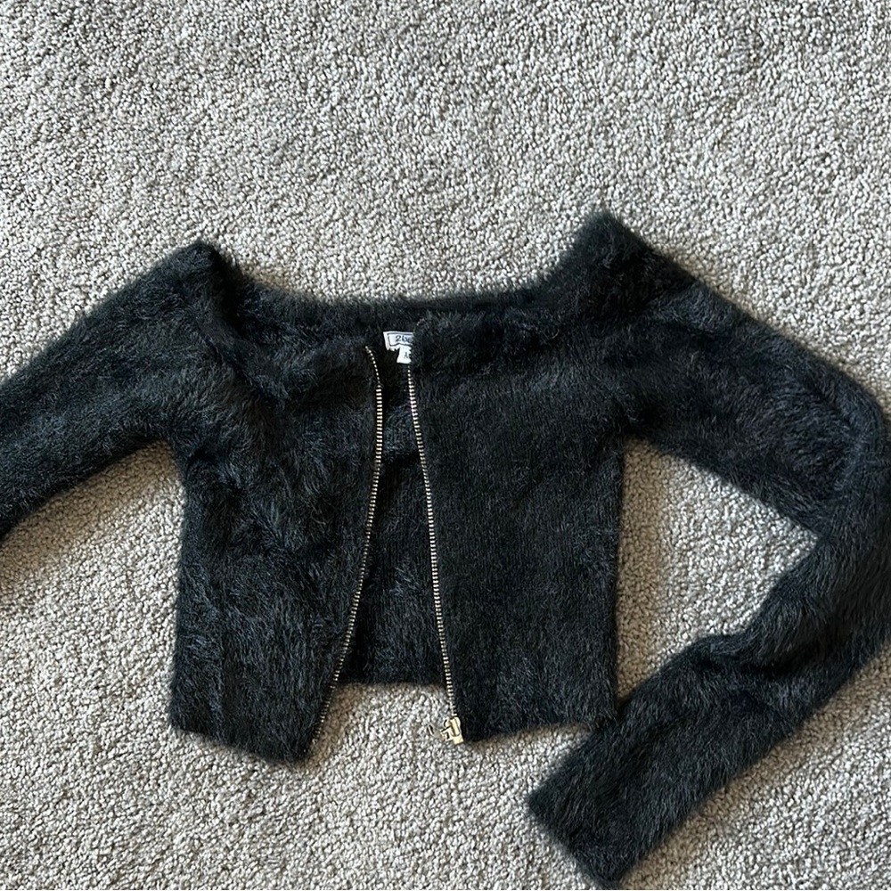 90s cropped top